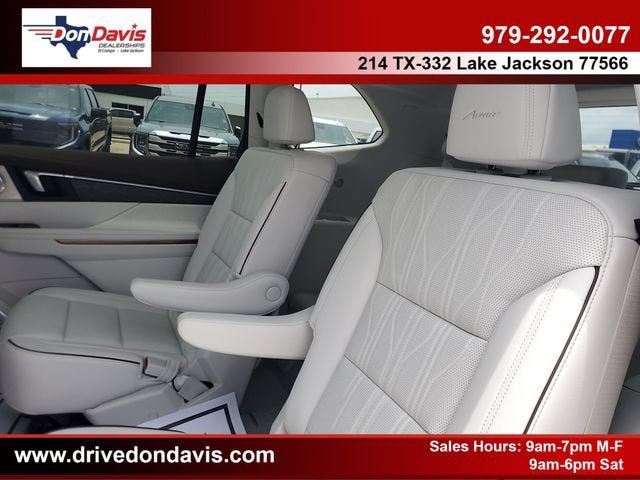 2026 Buick Enclave Avenir