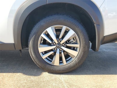 2025 Nissan Pathfinder SL FWD