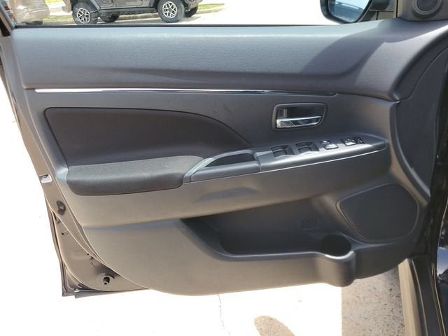 2025 Mitsubishi Outlander Sport S
