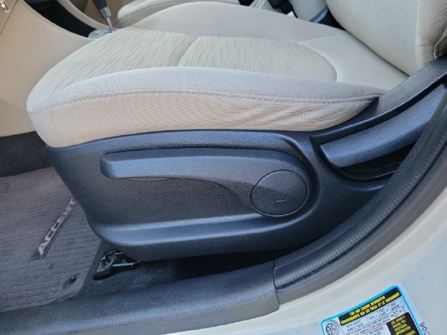 2015 Hyundai Accent GLS