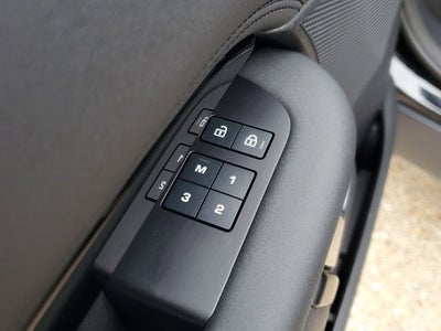 2024 Land Rover Discovery S