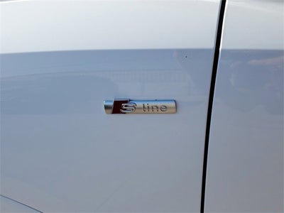 2024 Audi Q3 Premium 45 TFSI S line quattro Tiptronic