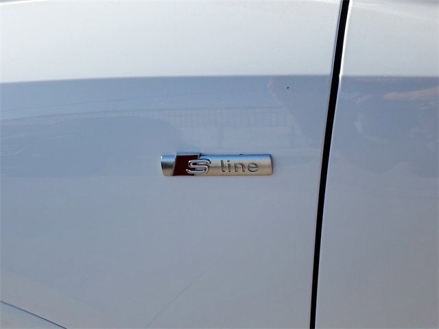 2024 Audi Q3 Premium 45 TFSI S line quattro Tiptronic