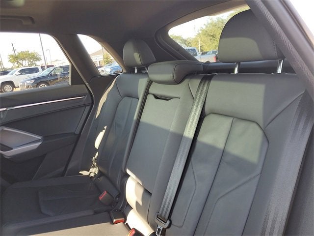 2024 Audi Q3 Premium 45 TFSI S line quattro Tiptronic