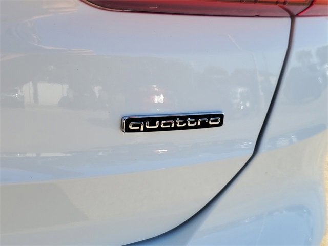 2024 Audi Q3 Premium 45 TFSI S line quattro Tiptronic