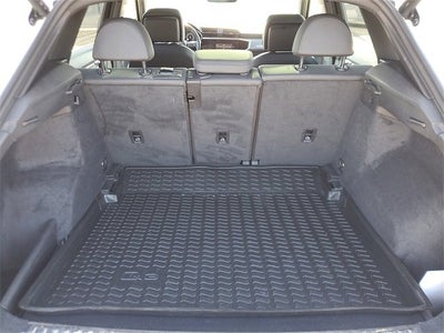 2024 Audi Q3 Premium 45 TFSI S line quattro Tiptronic