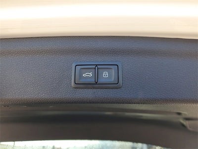 2024 Audi Q3 Premium 45 TFSI S line quattro Tiptronic