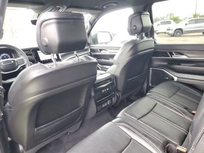 2023 Jeep Wagoneer L Series III