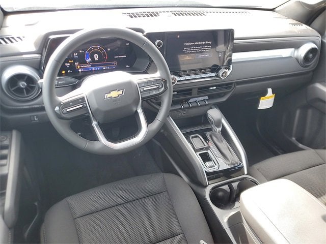 2025 Chevrolet Colorado WT/LT