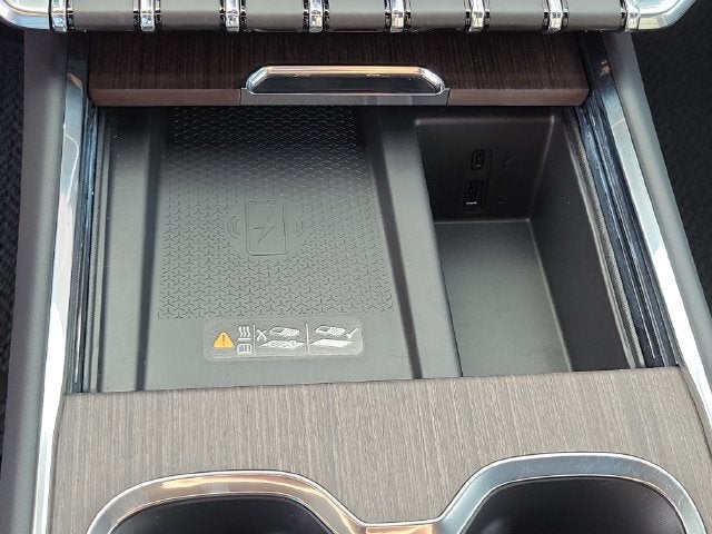 2027 GMC Acadia Denali