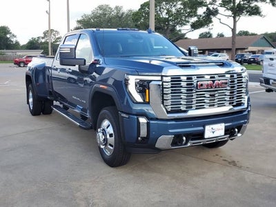 2026 GMC Sierra 3500 HD Denali DRW