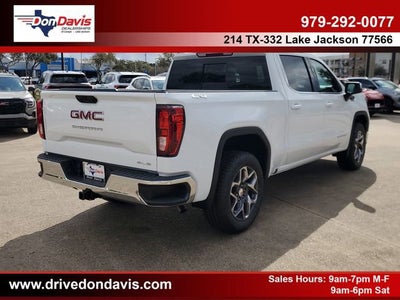 2026 GMC Sierra 1500 SLE