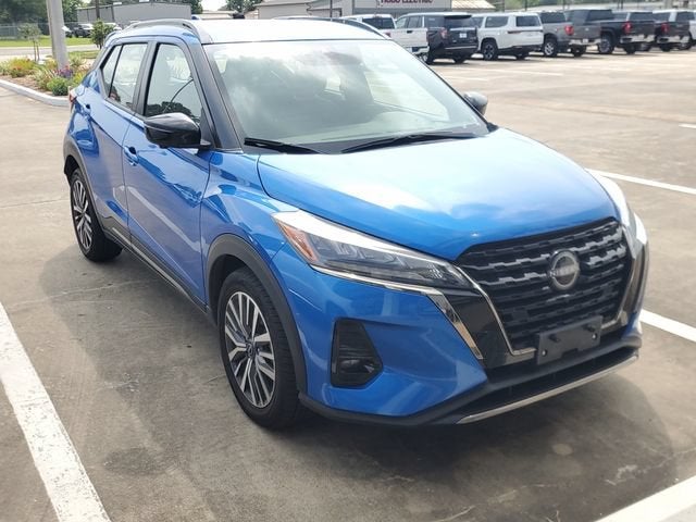 2024 Nissan Kicks SR