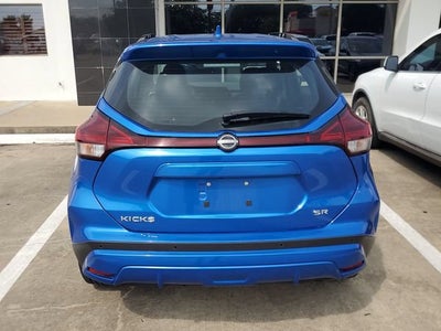 2024 Nissan Kicks SR