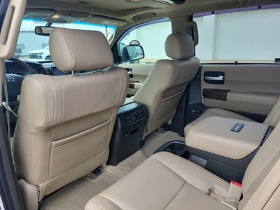 2010 Toyota Sequoia Platinum