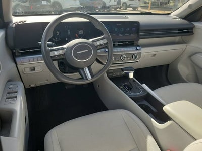 2025 Hyundai Kona SE