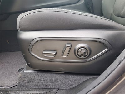 2025 Jeep Grand Cherokee GRAND CHEROKEE LAREDO 4X2