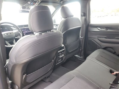 2025 Jeep Grand Cherokee GRAND CHEROKEE LAREDO 4X2