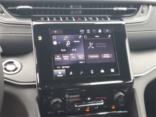 2025 Jeep Grand Cherokee GRAND CHEROKEE LAREDO 4X2