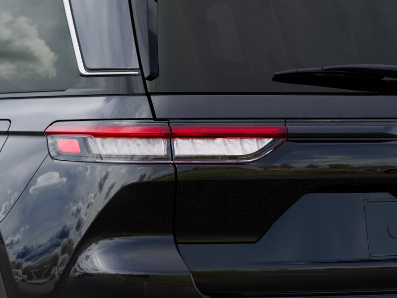 2025 Jeep Grand Cherokee GRAND CHEROKEE LAREDO 4X2