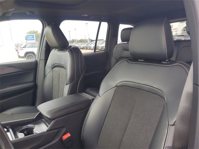 2025 Jeep Grand Cherokee GRAND CHEROKEE ALTITUDE X 4X2