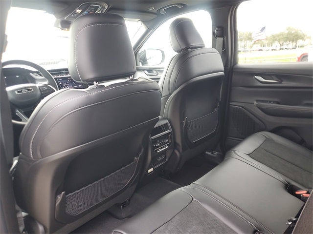 2025 Jeep Grand Cherokee GRAND CHEROKEE ALTITUDE X 4X2