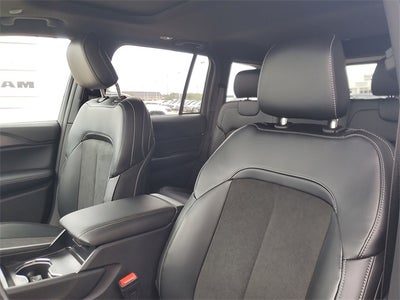 2025 Jeep Grand Cherokee GRAND CHEROKEE ALTITUDE X 4X2