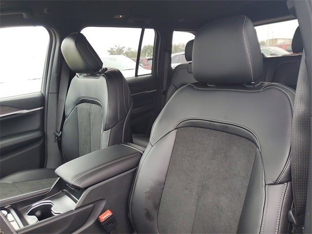 2026 Jeep Grand Cherokee GRAND CHEROKEE ALTITUDE 4X2