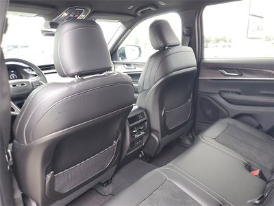 2026 Jeep Grand Cherokee GRAND CHEROKEE ALTITUDE 4X2