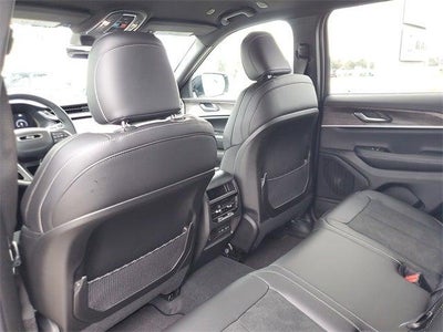 2026 Jeep Grand Cherokee GRAND CHEROKEE ALTITUDE 4X2