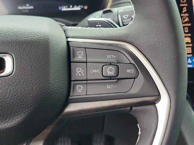 2027 Jeep Grand Cherokee Altitude