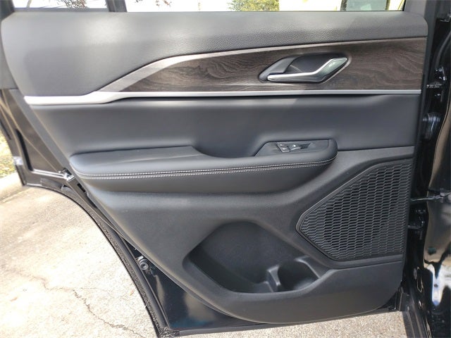 2026 Jeep Grand Cherokee GRAND CHEROKEE LAREDO ALTITUDE 4X2