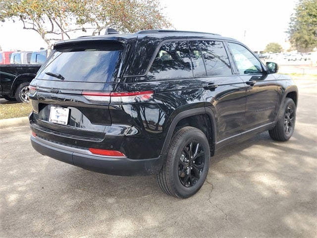 2026 Jeep Grand Cherokee GRAND CHEROKEE LAREDO ALTITUDE 4X2