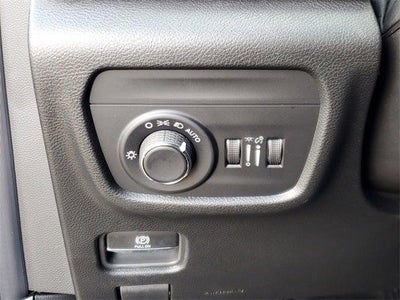 2026 Jeep Grand Cherokee GRAND CHEROKEE LAREDO ALTITUDE 4X2