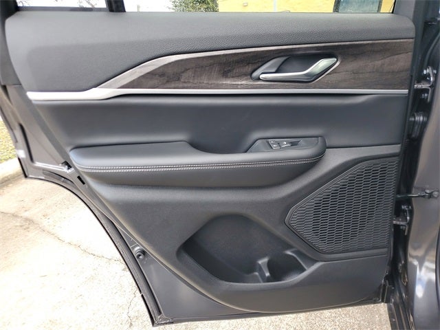 2026 Jeep Grand Cherokee GRAND CHEROKEE LAREDO ALTITUDE 4X2