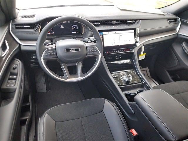 2026 Jeep Grand Cherokee GRAND CHEROKEE LAREDO ALTITUDE 4X2