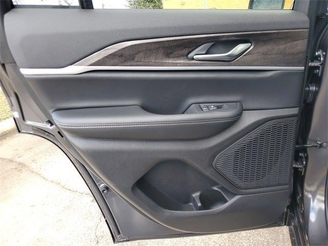 2026 Jeep Grand Cherokee GRAND CHEROKEE LAREDO ALTITUDE 4X2