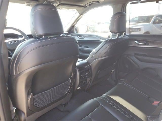 2025 Jeep Grand Cherokee GRAND CHEROKEE LIMITED 4X2