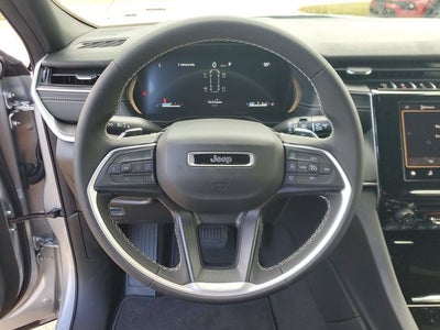 2026 Jeep Grand Cherokee GRAND CHEROKEE L LAREDO 4X2