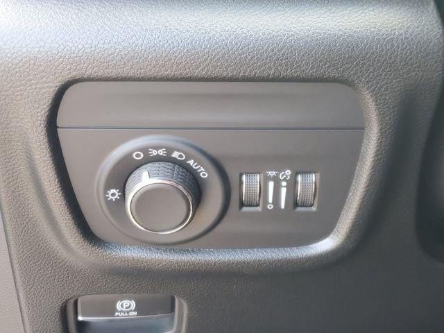 2026 Jeep Grand Cherokee GRAND CHEROKEE L LAREDO 4X2