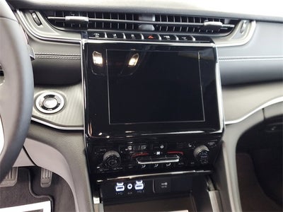 2025 Jeep Grand Cherokee GRAND CHEROKEE L ALTITUDE X 4X2