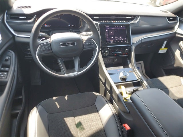 2025 Jeep Grand Cherokee GRAND CHEROKEE L ALTITUDE X 4X2