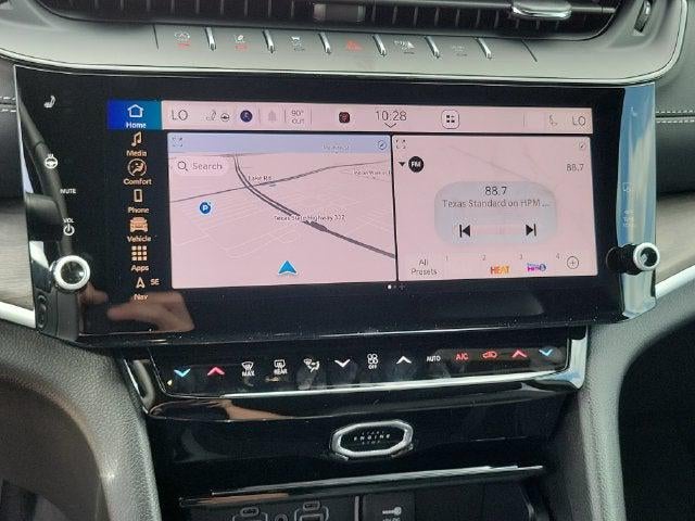 2027 Jeep Grand Cherokee GRAND CHEROKEE L LAREDO ALTITUDE 4X2