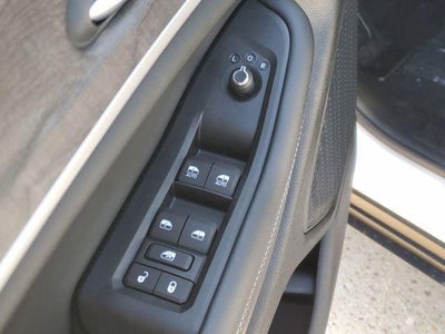 2026 Jeep Grand Cherokee GRAND CHEROKEE L LAREDO ALTITUDE 4X2