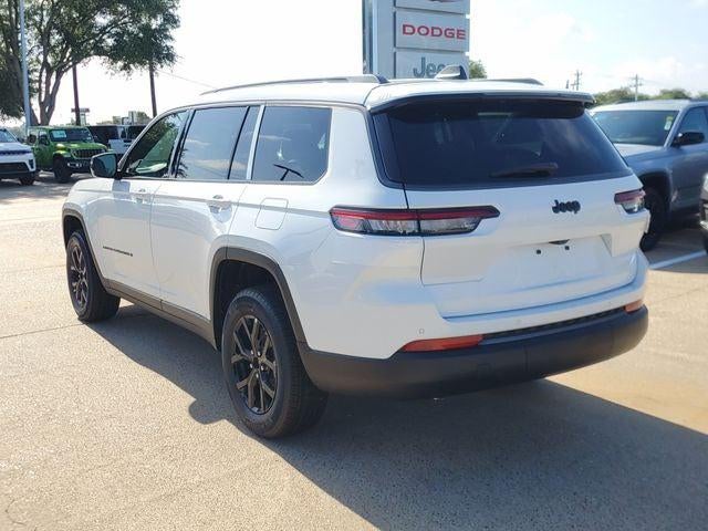 2026 Jeep Grand Cherokee GRAND CHEROKEE L LAREDO ALTITUDE 4X2