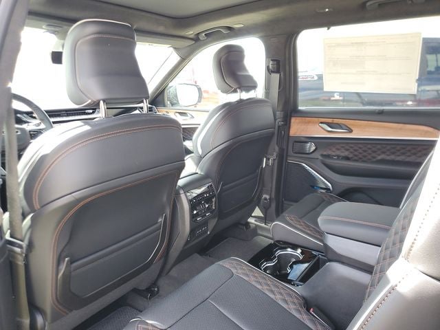 2026 Jeep Grand Cherokee L Summit
