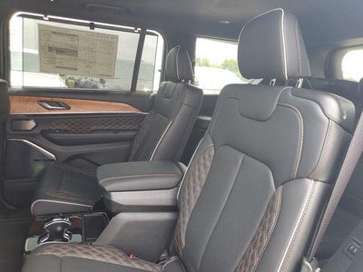 2026 Jeep Grand Cherokee GRAND CHEROKEE L SUMMIT 4X4