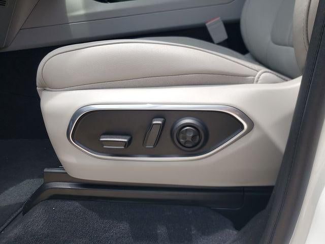 2026 Jeep Grand Wagoneer GRAND WAGONEER 4X2