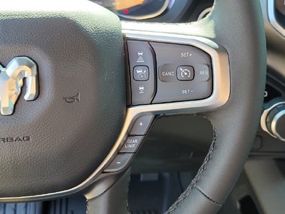 2027 RAM 1500 Big Horn/Lone Star