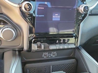 2027 RAM 1500 Big Horn/Lone Star